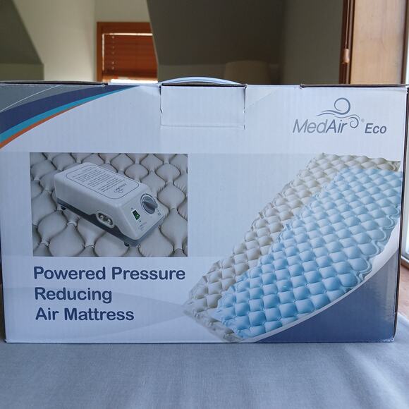 MedAir Eco Powered Pressure Reducing Air Mattress new with used electric pump - Picture 1 of 15
